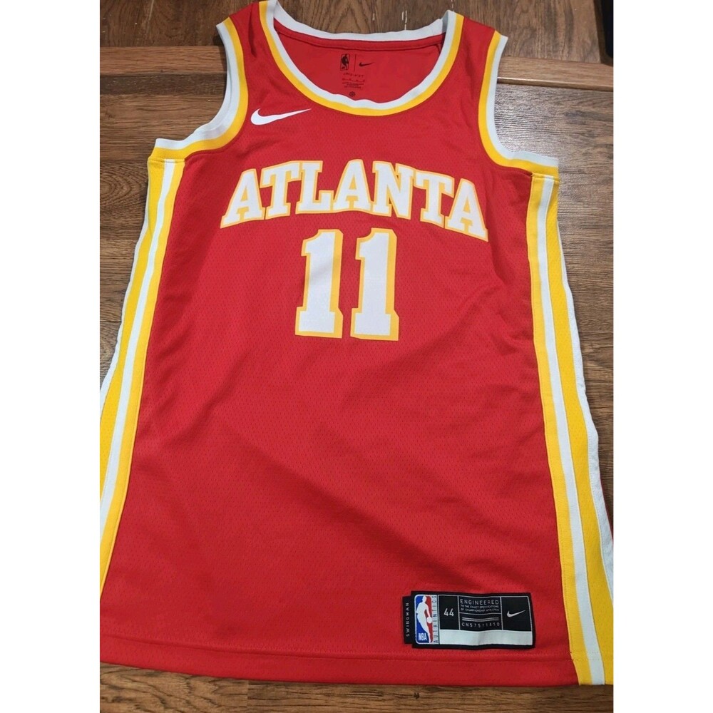 Men's Medium Nike Atlanta Hawks NBA Swingman Red Gold Jersey Trae Young